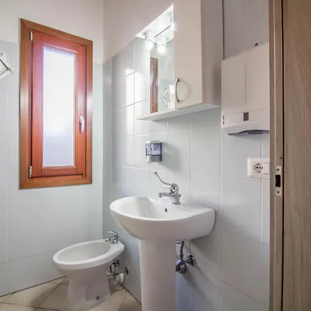 Guesthost - I Ginepri Διαμέρισμα